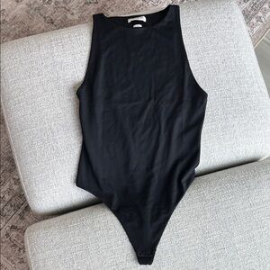 *NEVER WORN* Aritzia Black Contour High Neck Bodysuit